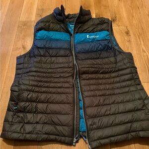 Cotopaxi Green and Blue Puffer Vest